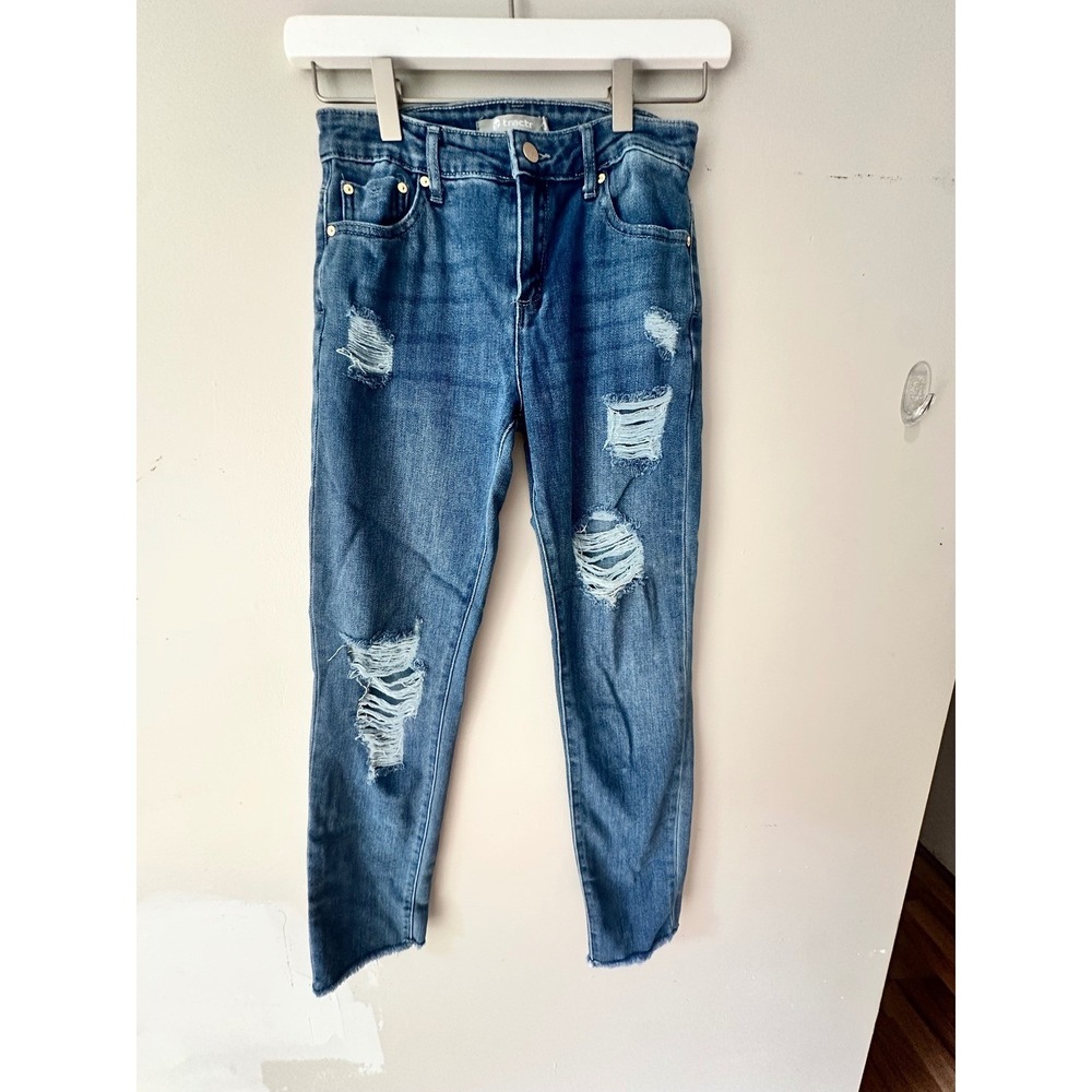 Tractr Girls Distressed Straight leg Jeans Medium Wash Raw Hem Size 10